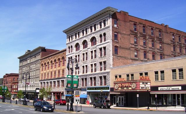 Monument Square–Eagle Street Historic District